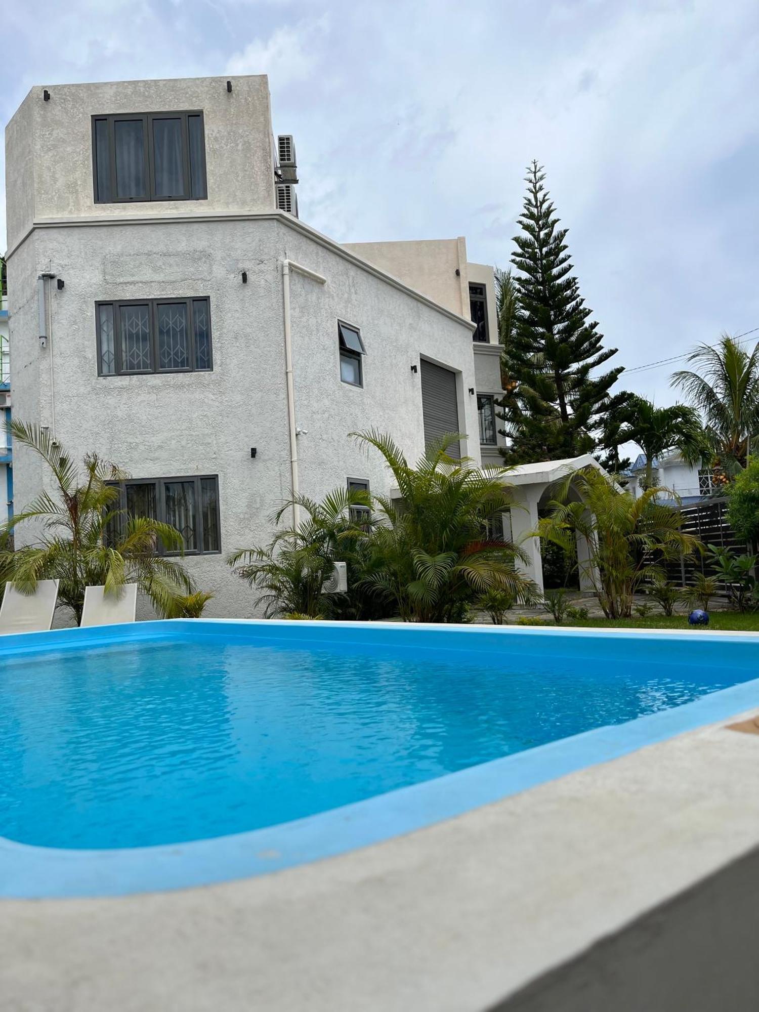 Cosy 2 Bedrooms Apts In Pereybere -Seasons Break Apartment Pereybere Beach Exteriér fotografie