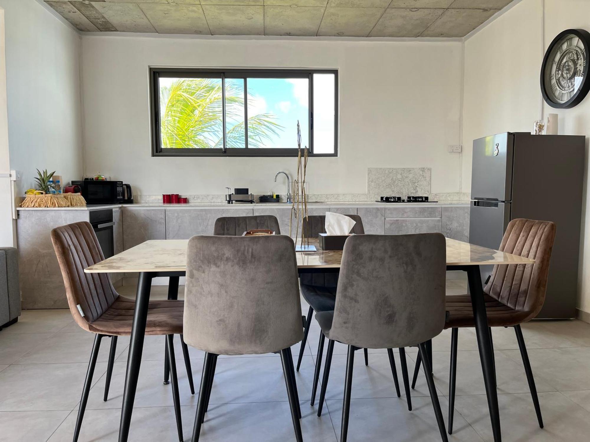 Cosy 2 Bedrooms Apts In Pereybere -Seasons Break Apartment Pereybere Beach Exteriér fotografie