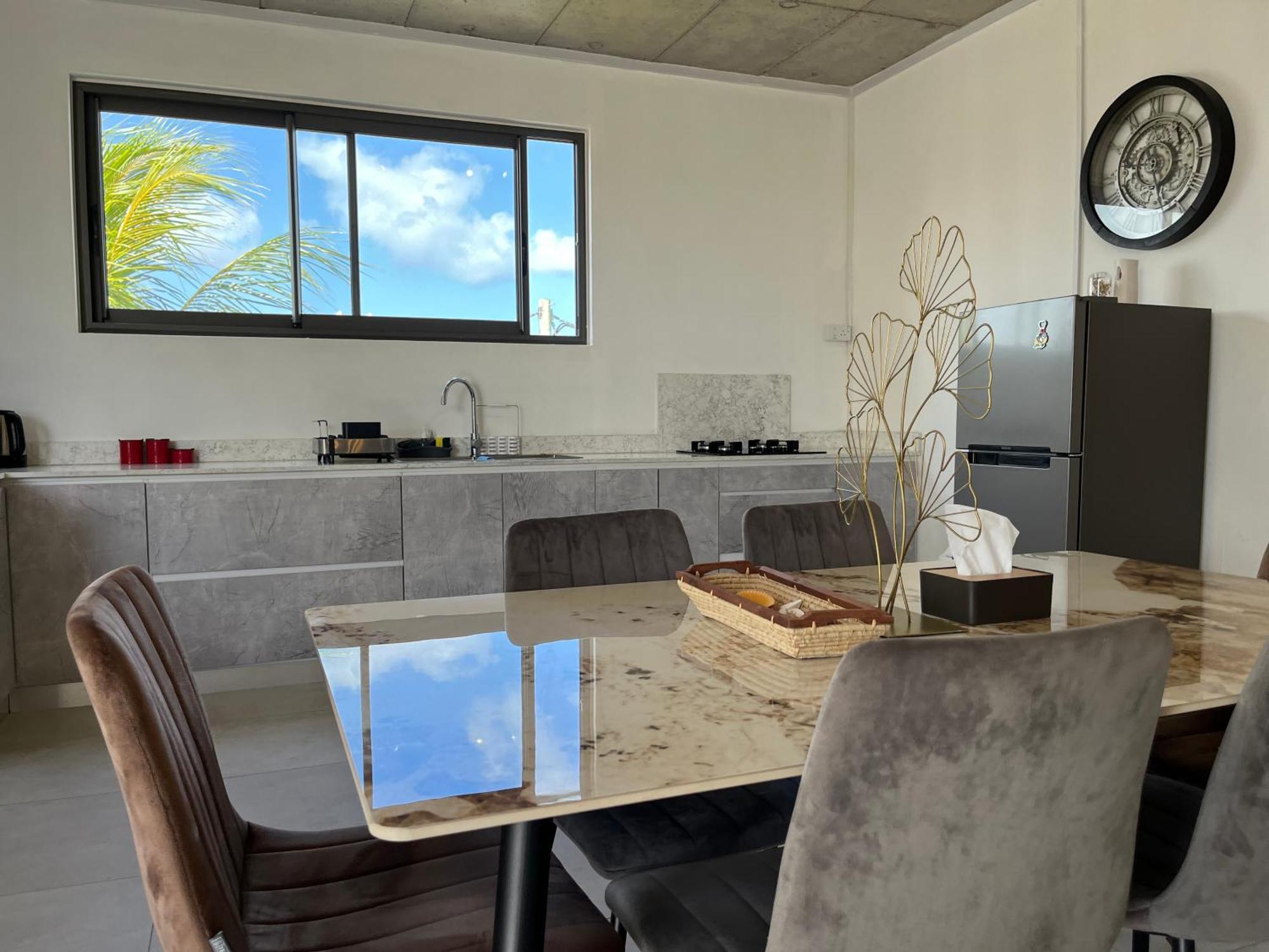 Cosy 2 Bedrooms Apts In Pereybere -Seasons Break Apartment Pereybere Beach Exteriér fotografie